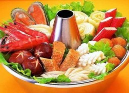 娱乐吃瓜酱火锅是真的吗,揭秘网红美食的真伪之谜